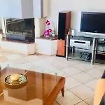 Santa بيت للعطل فارنا